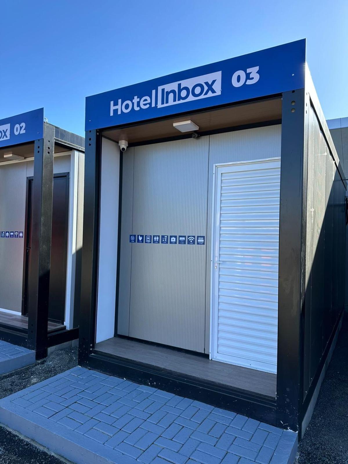 Hotel In Box - Parada Benedita イラティ エクステリア 写真