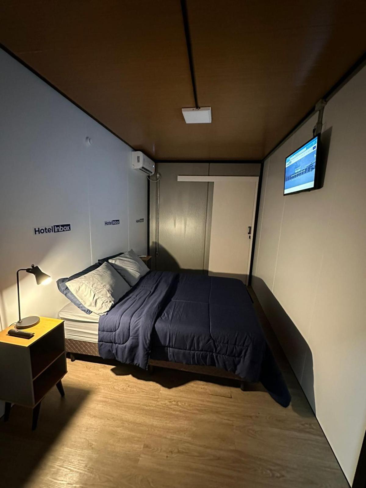 Hotel In Box - Parada Benedita イラティ エクステリア 写真